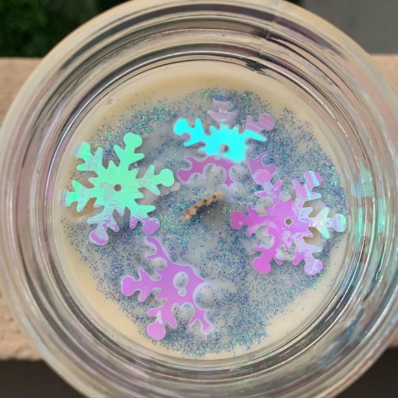 Other - Handmade Soy Wax Candle “Winter Forest”